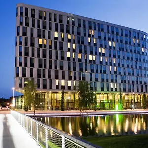 courtyard-by-marriott-prater-messe.vienna-besthotels.com/